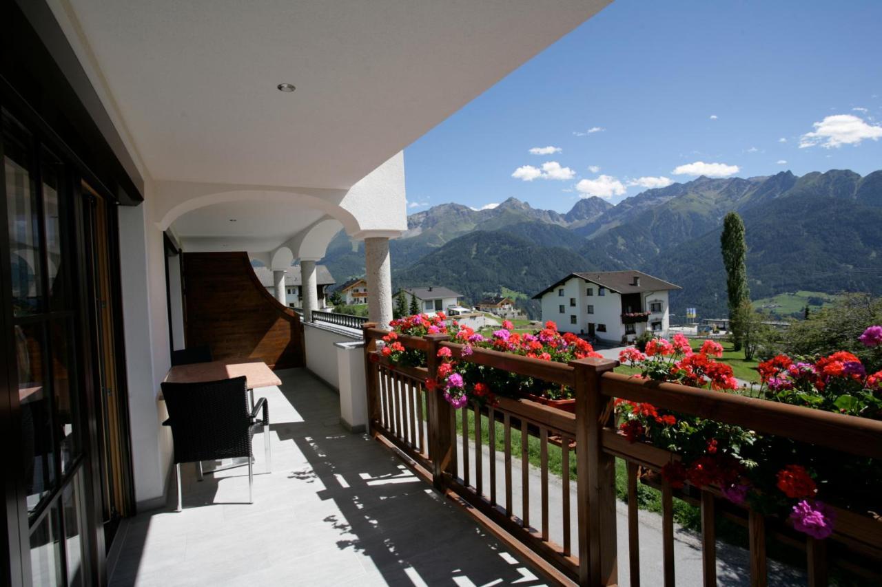 Apart-Hotel Alpinsonnenresidenz Fiss Exteriér fotografie