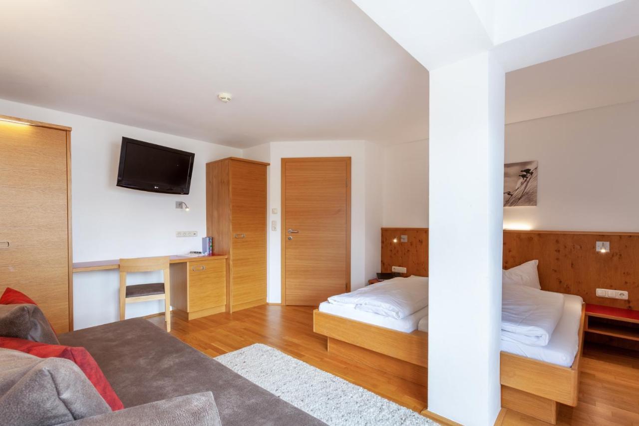 Apart-Hotel Alpinsonnenresidenz Fiss Exteriér fotografie